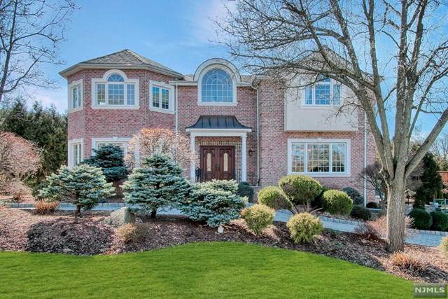 22 Van Wagoner Drive - Photo 1