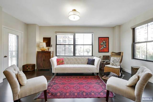 1 Greene Street - Photo 1