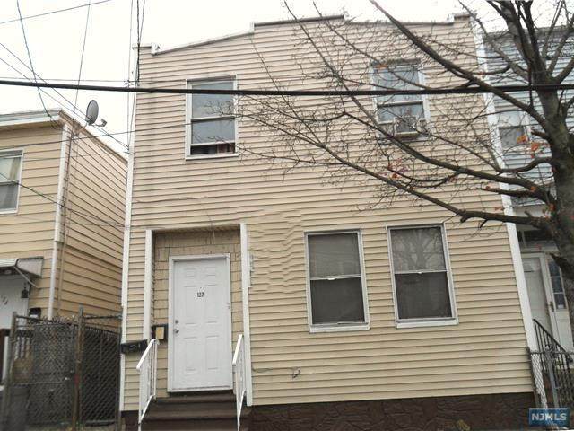 122 Lafayette Street - Photo 1