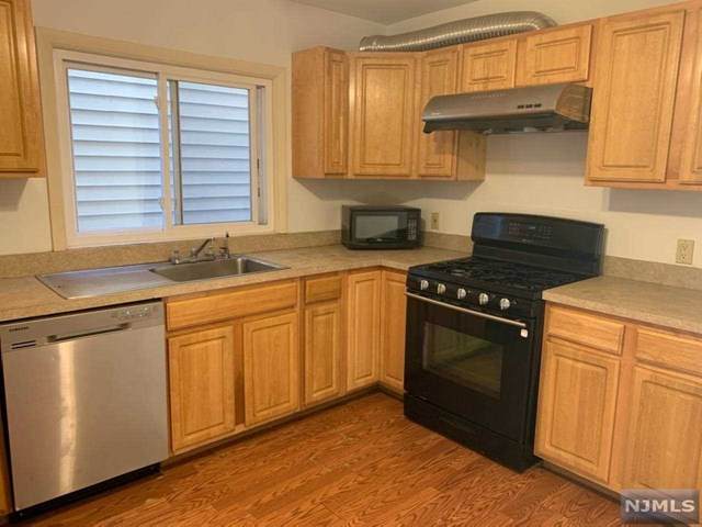 106 5th Street - Photo 1