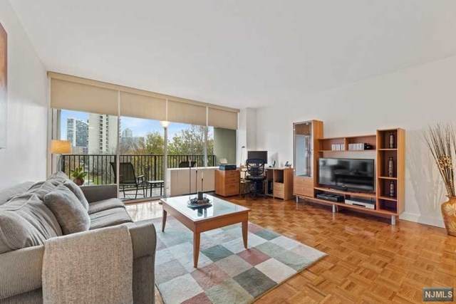 5 Horizon Road - Photo 1