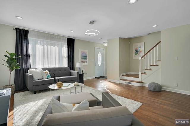 2087 Kennedy Boulevard - Photo 1