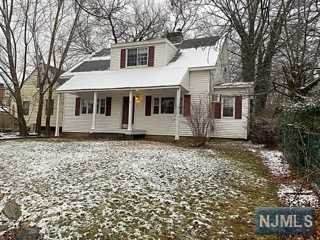 26 Boyden Avenue - Photo 1