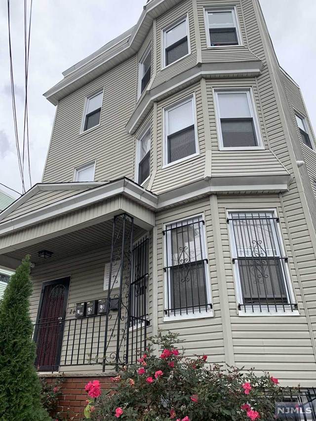 265 22nd Street - Photo 1