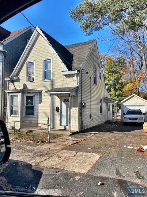 103 7th Street - Photo 1