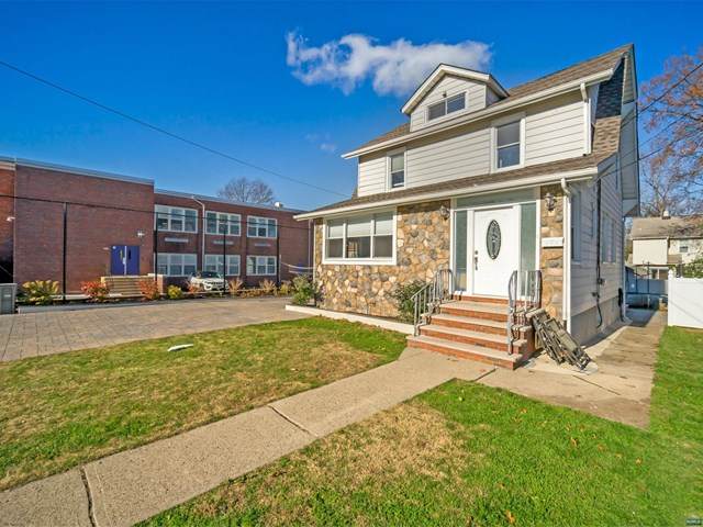 309 Highwood Street - Photo 1