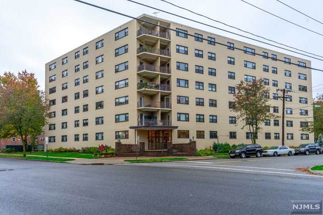 25 Grand Avenue - Photo 1