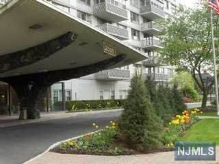 2000 Linwood Avenue - Photo 1