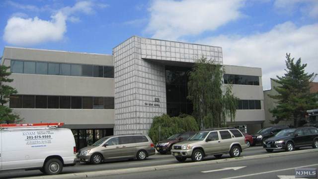 605 Broad Avenue - Photo 1