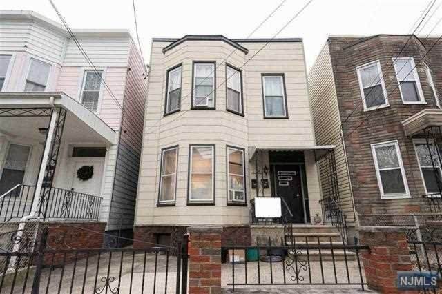 217 Dodd Street - Photo 1
