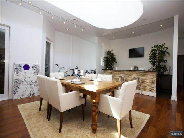 12 Engle Street - Photo 1