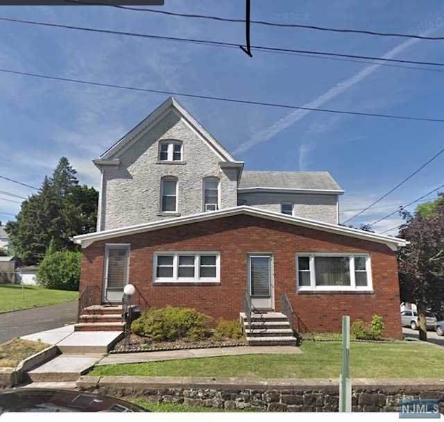 564 Division Avenue - Photo 1