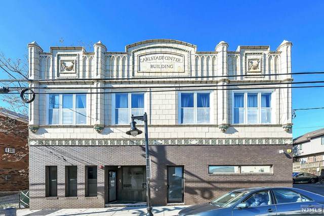 326 Hackensack Street - Photo 1