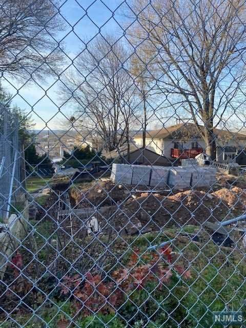 177 Maple Street - Photo 1