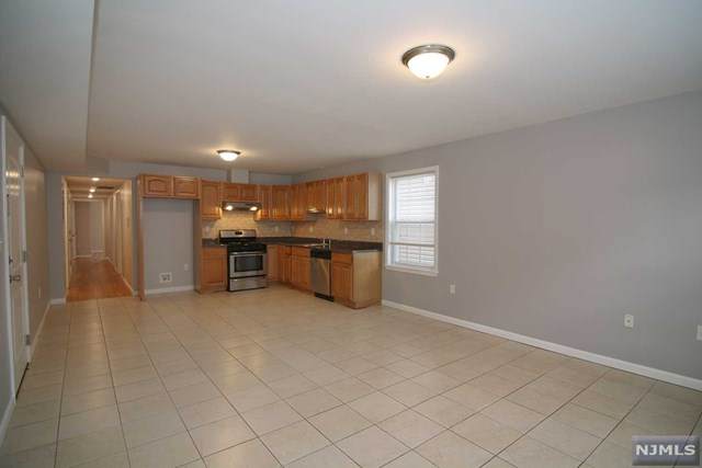 604-606 Frank E Rodgers Boulevard - Photo 1