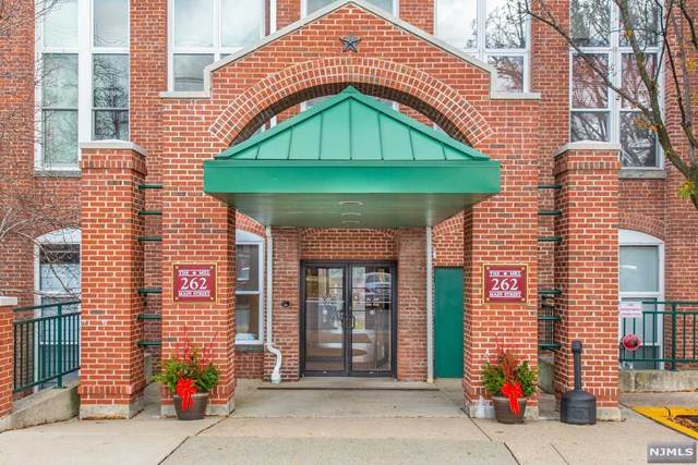 262 Main Street - Photo 1