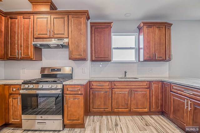 195-197 Ridge Street - Photo 1
