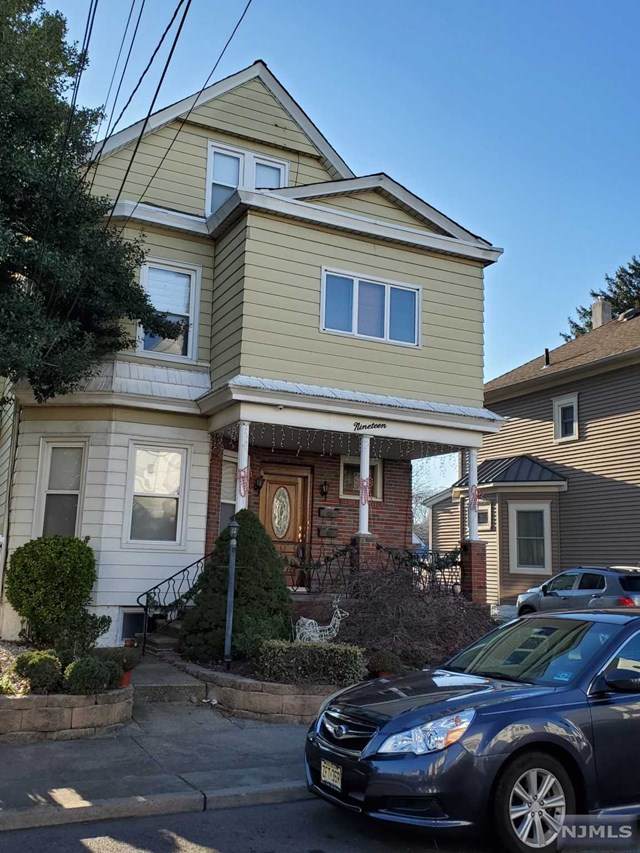 19 Lincoln Avenue - Photo 1