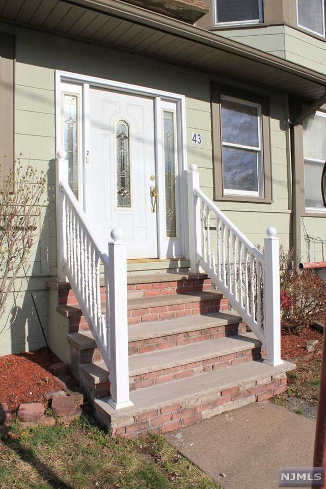 43 Passaic Avenue - Photo 1
