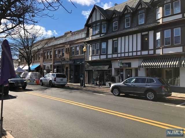 18 Broad Street - Photo 1