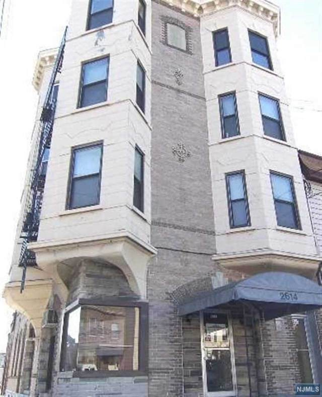 2614 Palisade Avenue - Photo 1