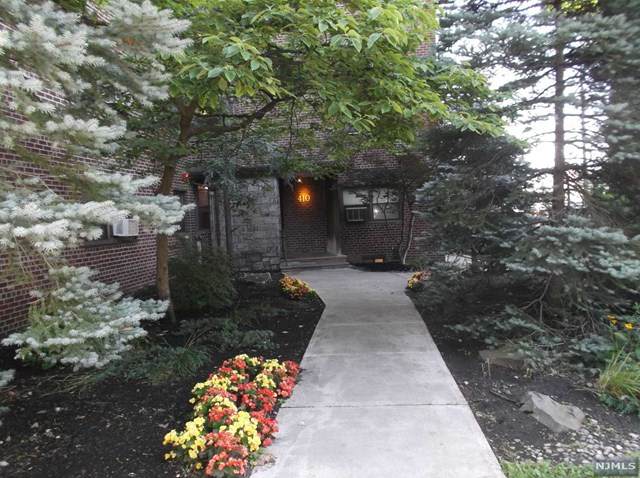 410 Park Place - Photo 1