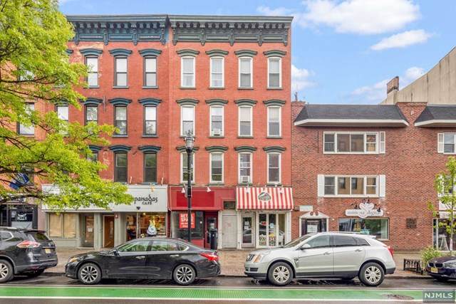 121 Washington Street - Photo 1