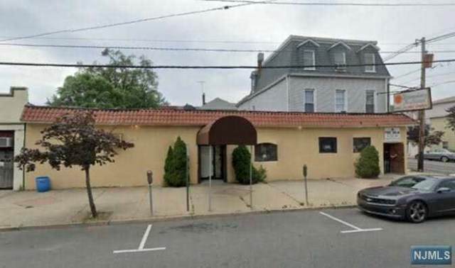188-192 Midland Avenue - Photo 1