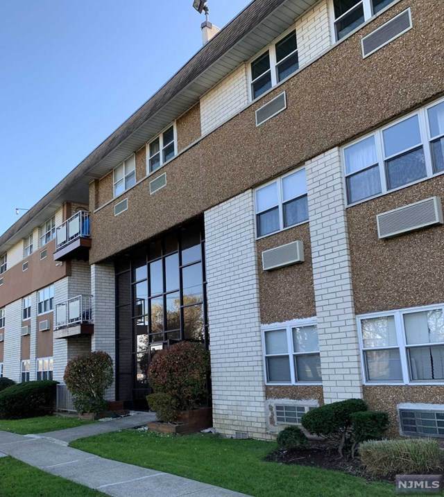 1111 River Road - Photo 1