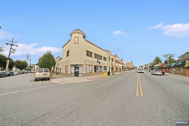 1038 Main Avenue - Photo 1