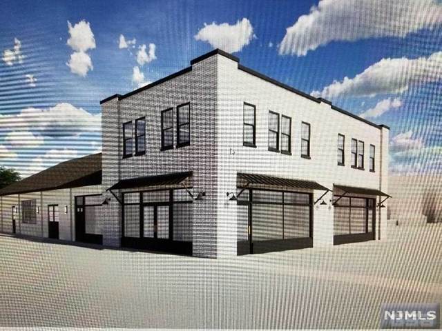 597-599 Maple Avenue - Photo 1