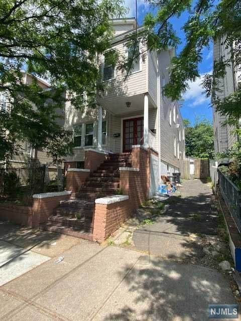 169 Goodwin Avenue - Photo 1