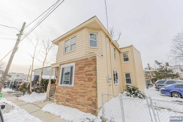33 Lafayette Street - Photo 1