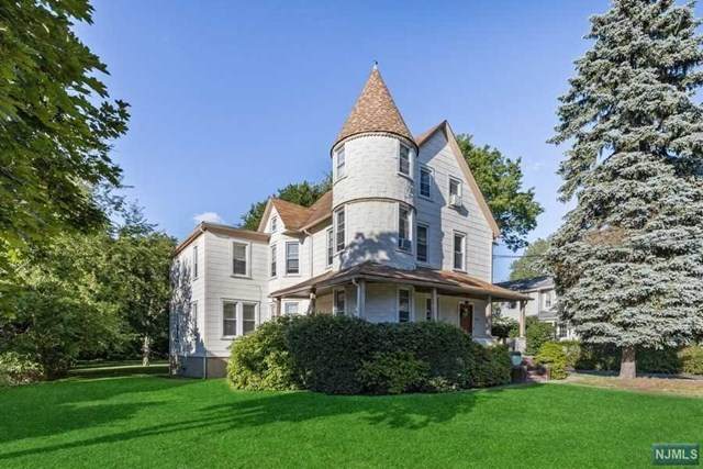 325 Hillside Avenue - Photo 1