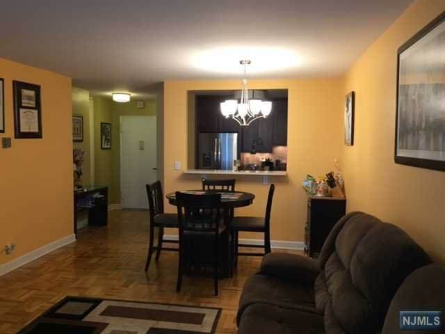 2000 Linwood Avenue - Photo 1