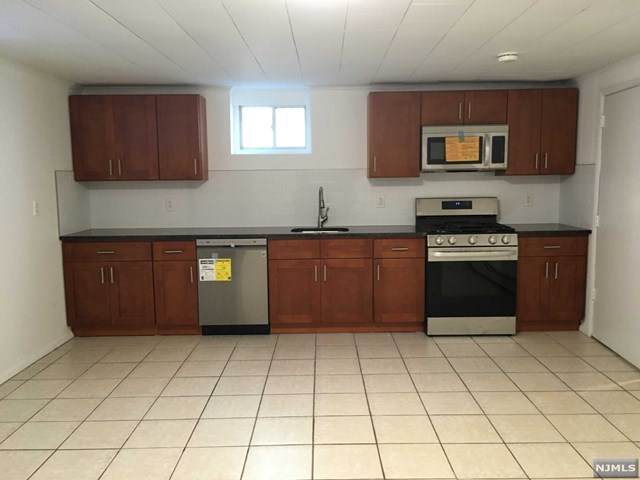 115 Ruby Avenue - Photo 1