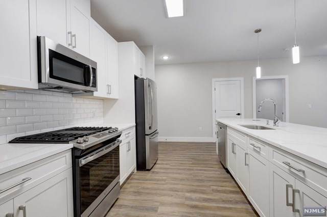 305 Patterson Street - Photo 1