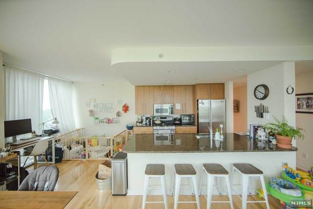 800 12th Street - Photo 1