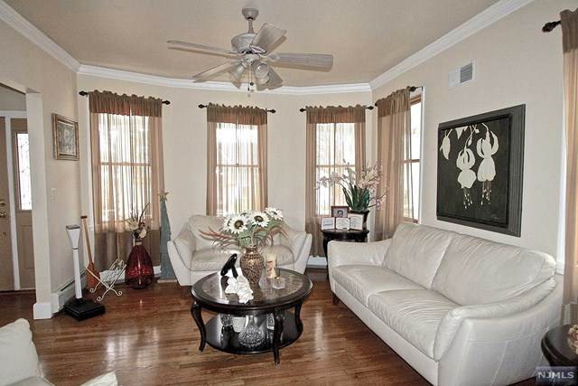 24 Hudson Avenue - Photo 1