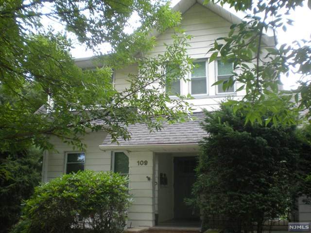 109 Maple Avenue - Photo 1