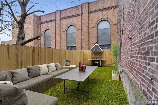 101 Clerk Street - Photo 1