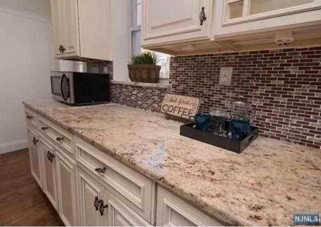 411 Highland Avenue - Photo 1