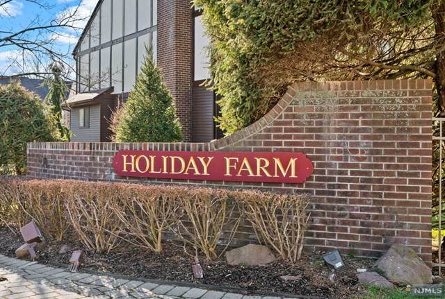 40 Holiday Court - Photo 1
