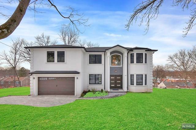 337 Maplewood Drive - Photo 1