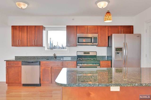 125 43rd Street - Photo 1