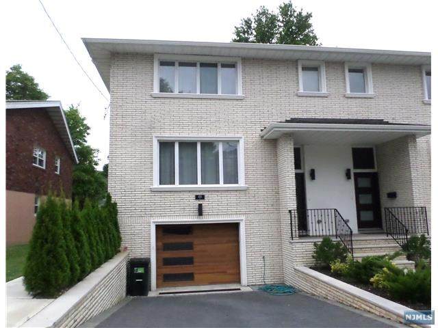 456 Westview Place - Photo 1
