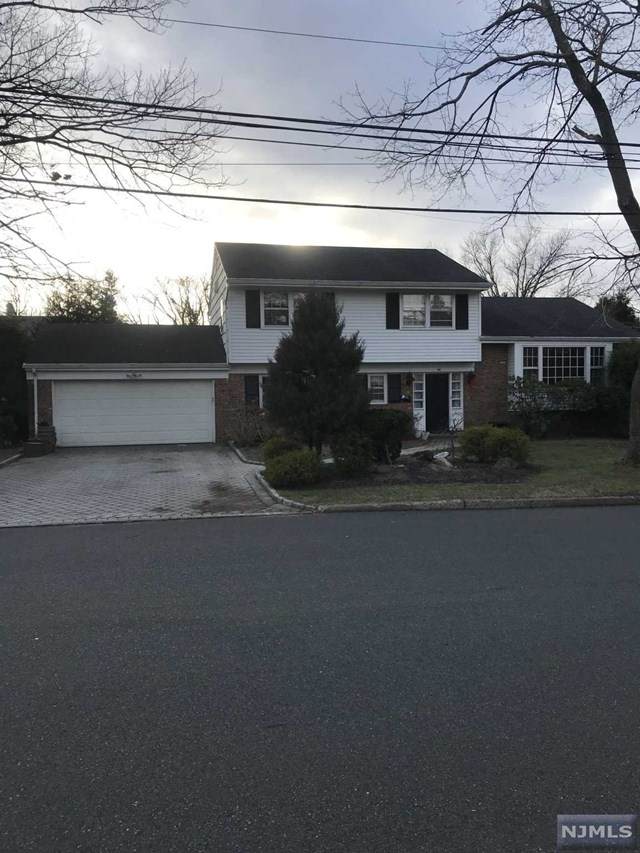 26 Van Wagoner Drive - Photo 1