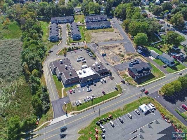 106 Sparta Avenue - Photo 1