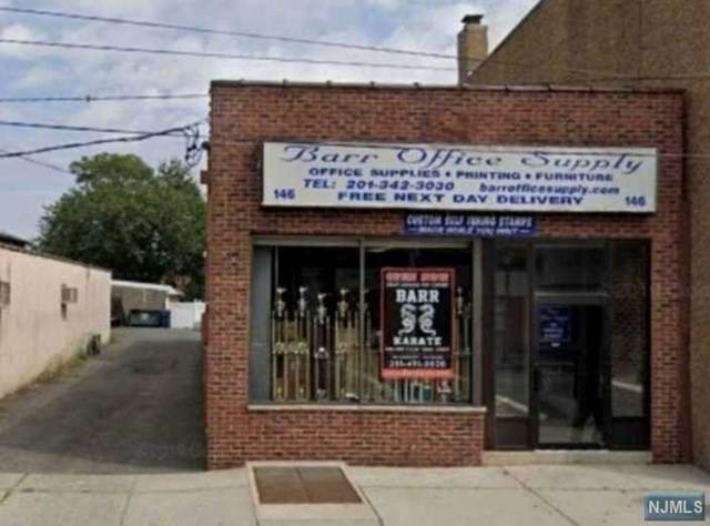 146 Hudson Street - Photo 1