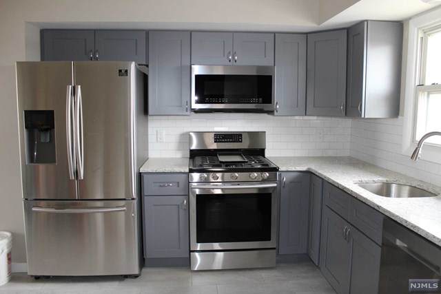 84 Gaston Avenue - Photo 1